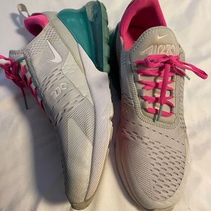 Nike Women’s Air Max 270